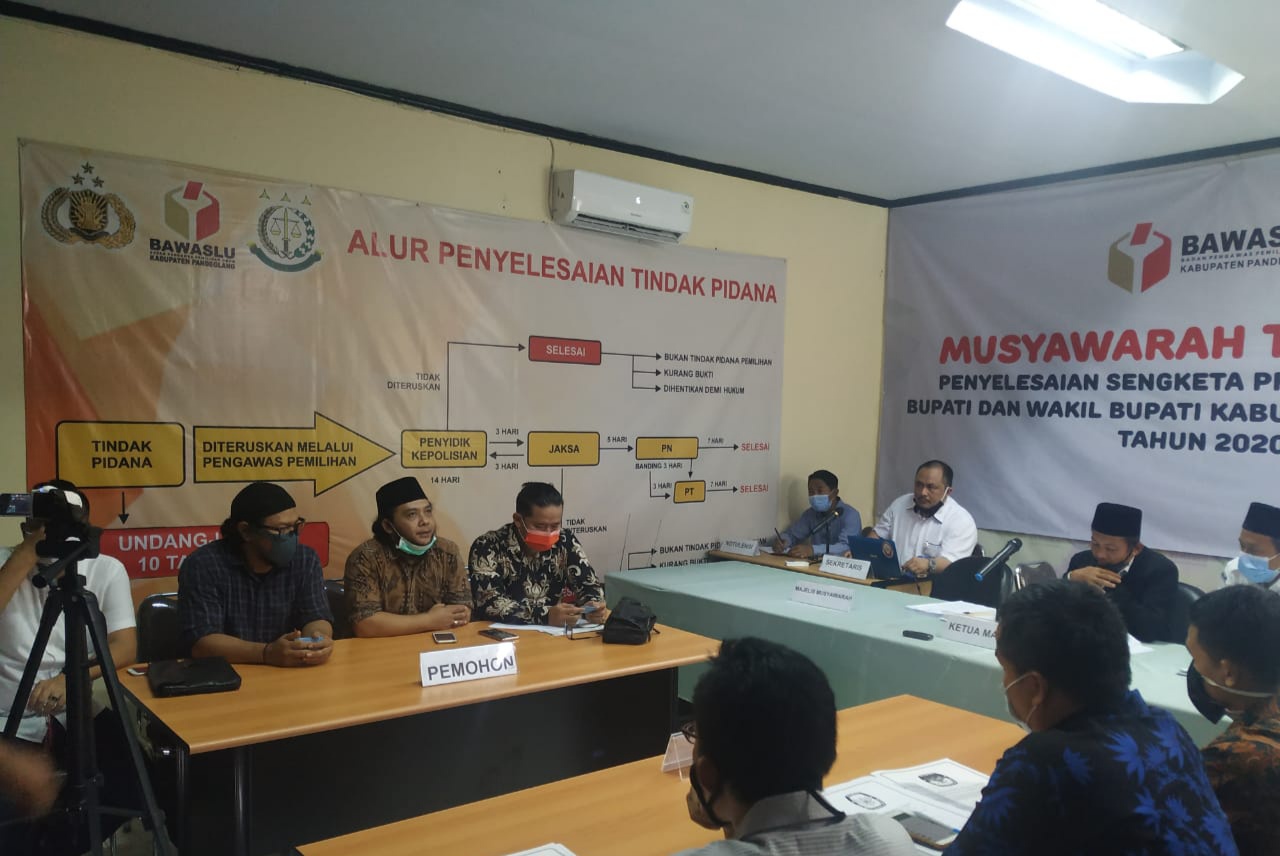 BAWASLU KABUPATEN PANDEGLANG GELAR PELAKSANAAN MUSYAWARAH TERTUTUP HARI PERTAMA