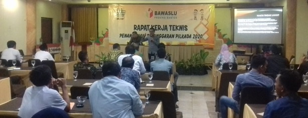 BAWASLU BANTEN: PENGAWAS PEMILU HARUS MEMAHAMI REGULASI KEPEMILUAN DAN PERATURAN PERUNDANG-UNDANGAN LAINNYA DALAM PENANGANAN PELANGGARAN PILKADA 2020