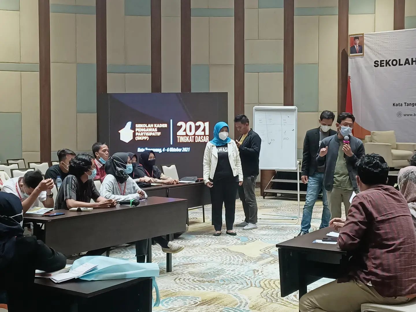 Kenalkan Bawaslu pada Peserta SKPP melalui Cerdas Cermat