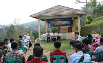 Bawaslu Pandeglang serahkan Sertifikat SKPP Daring Angkatan 2020