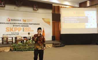 Anggota Bawaslu Banten, Nasehuddin Ajarkan Kecakapan Dasar Pengawasan Partisipatif