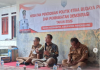 Anggota Bawaslu Kabupaten Pandeglang, Didin Tahajudin (tengah) saat memberikan materi pada kegiatan pendidikan politik yang diselenggarakan oleh Kesbangpol Pandeglang dengan tema “Peran Pemilih Pemula dalam Mengawal Pemilu Jujur, Adil, dan Bermartabat” Senin, (25/05/2026)